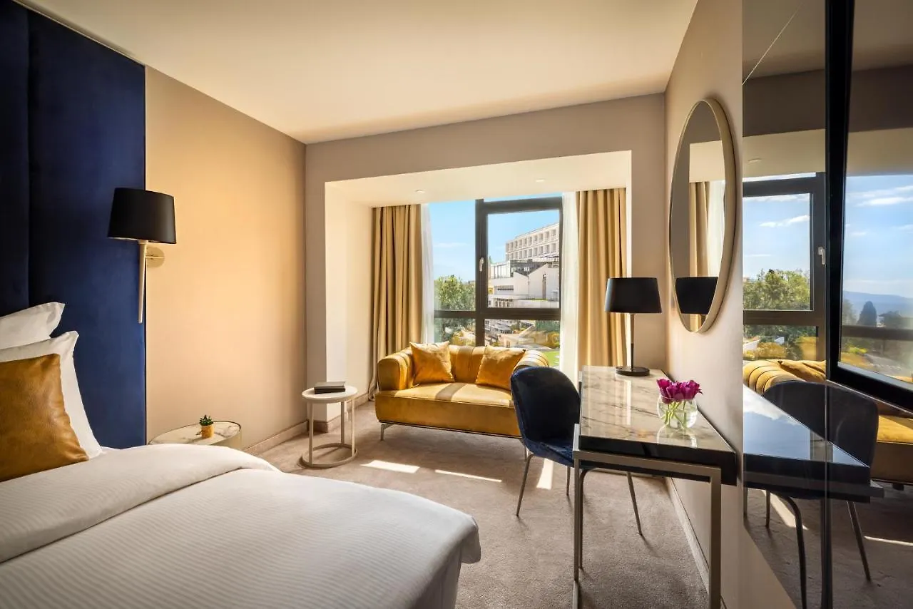 אופטיה Grand Hotel Adriatic 4*,  קרואטיה